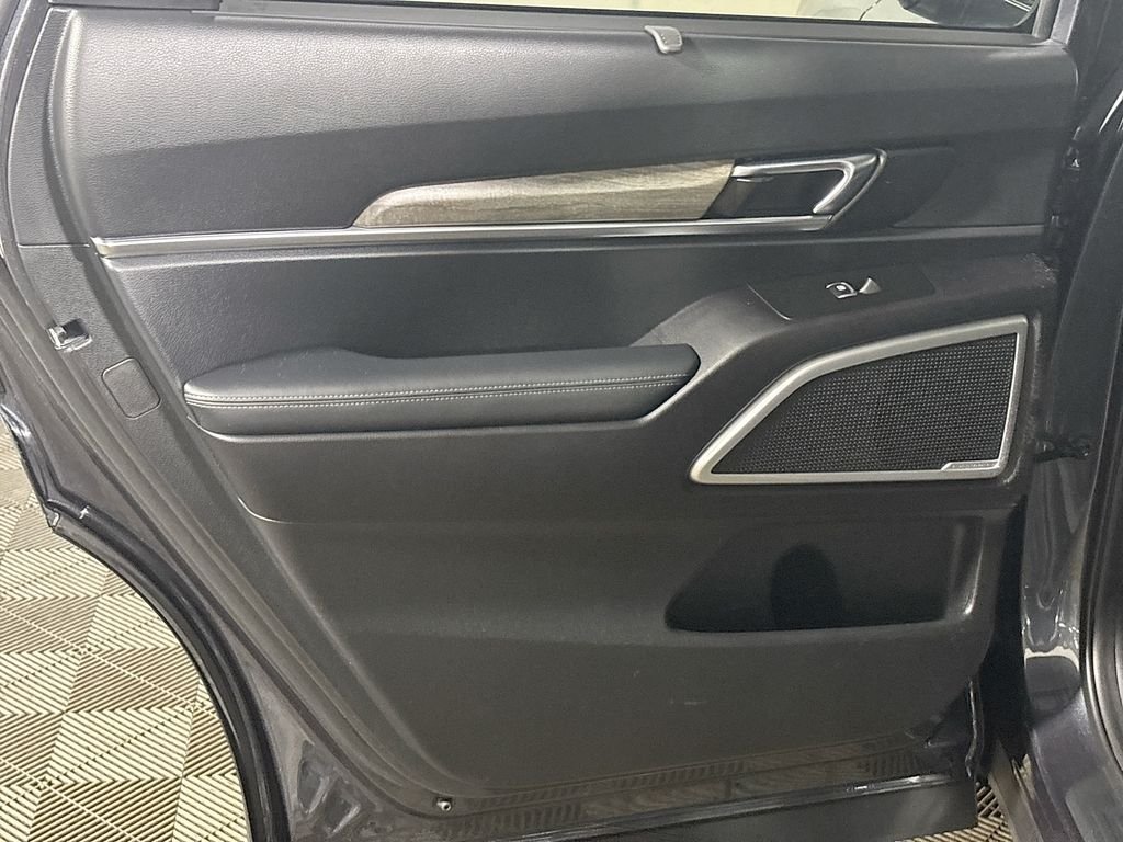 Used 2021 Gray Kia EX image 20