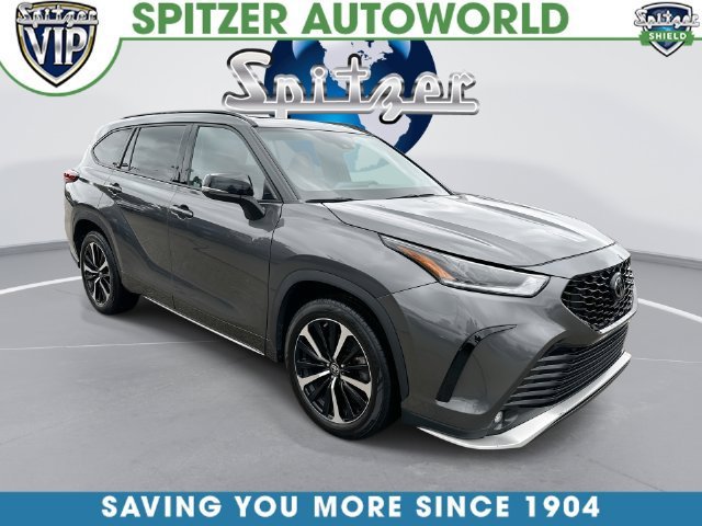 2022 Toyota Highlander XSE
