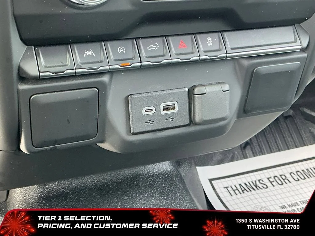 Used 2024 Summit White GMC Pro image 22