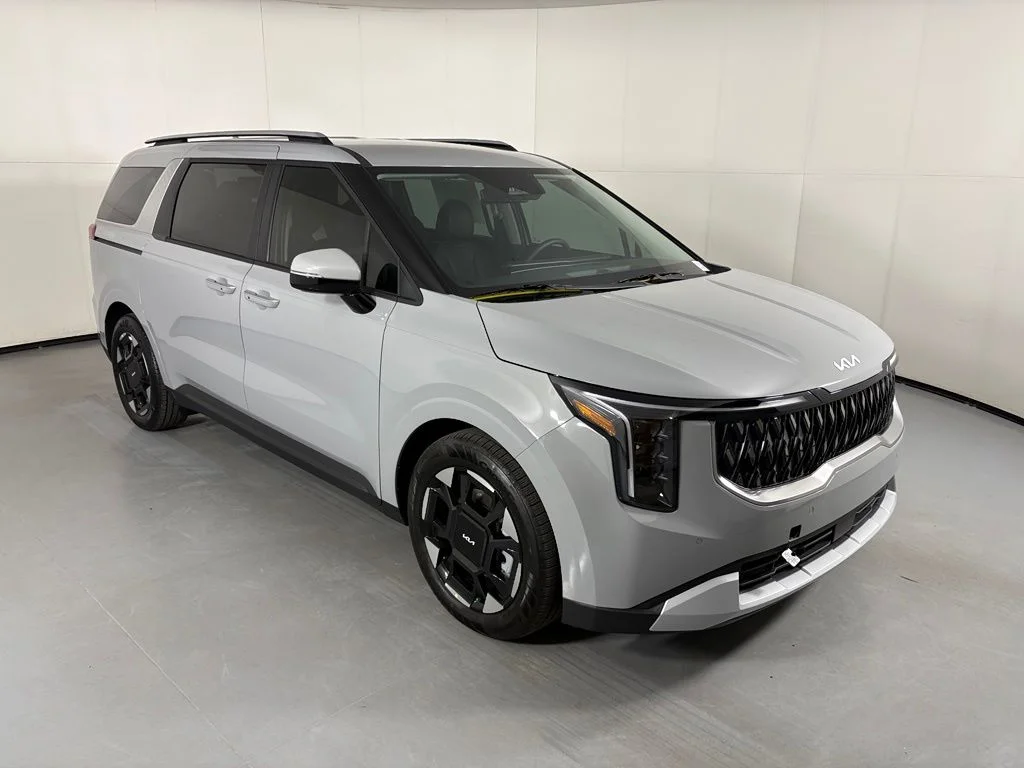 New 2026 Ceramic Silver Kia EX image 2