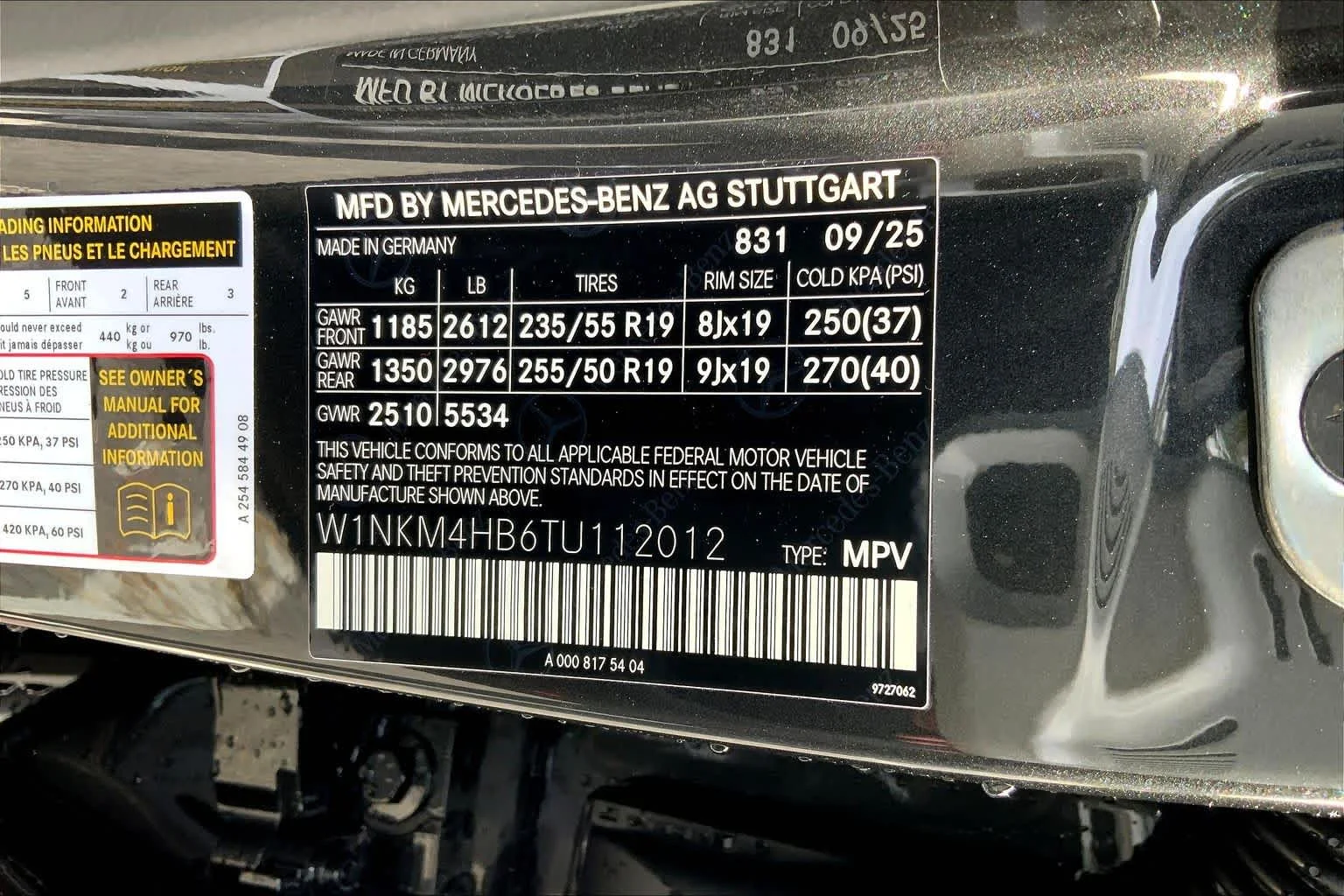 Certified Used 2026 Graphite Grey Metallic Mercedes-Benz GLC 300 image 25