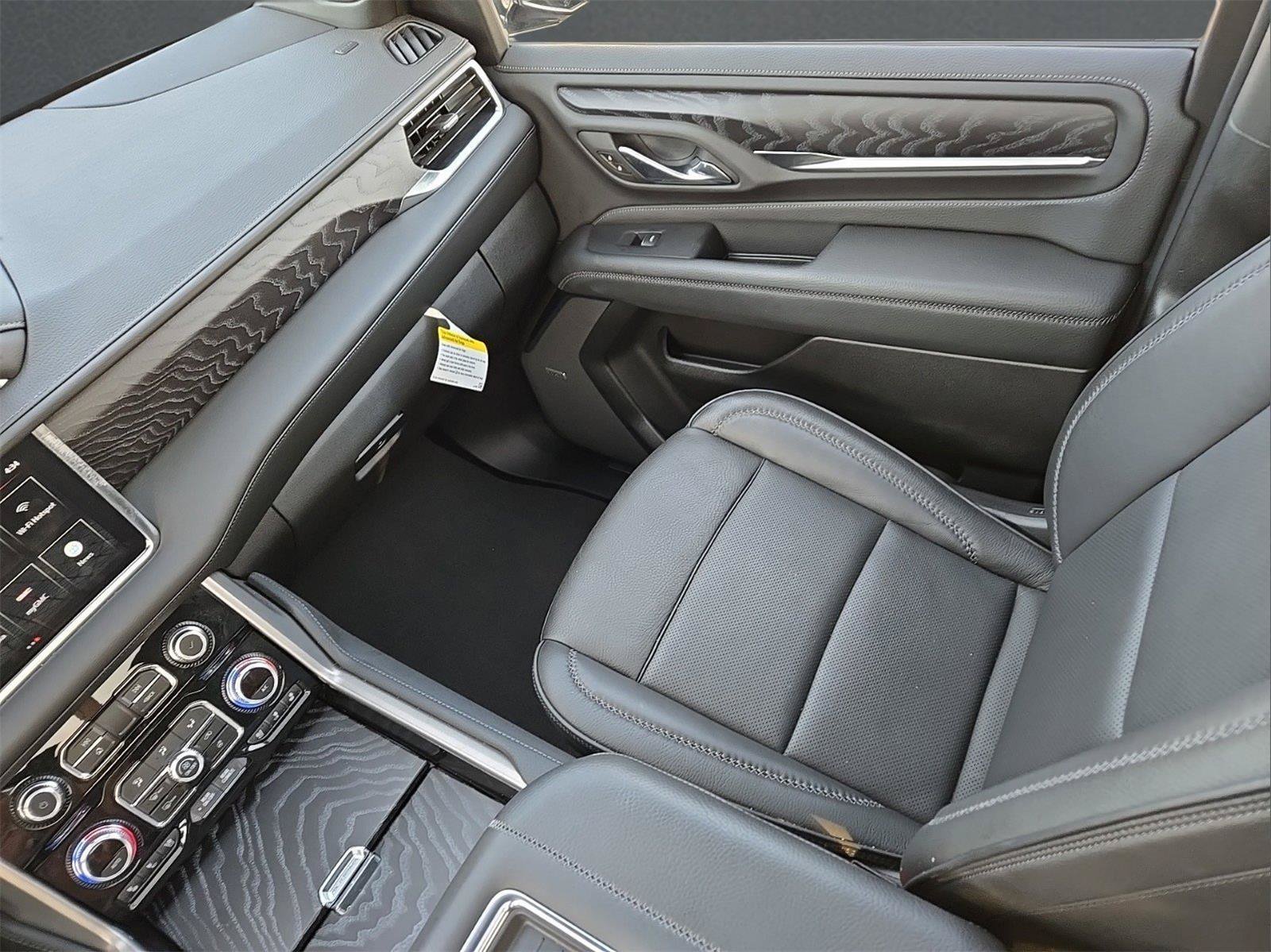 Used 2024 Black GMC Denali image 19