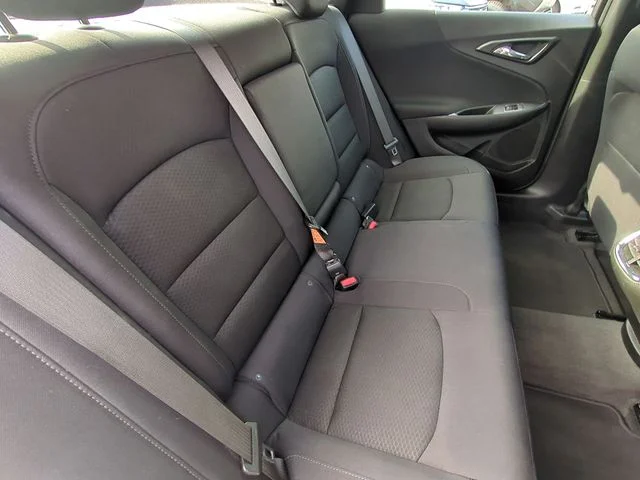 Used 2024 White Chevrolet LT image 33