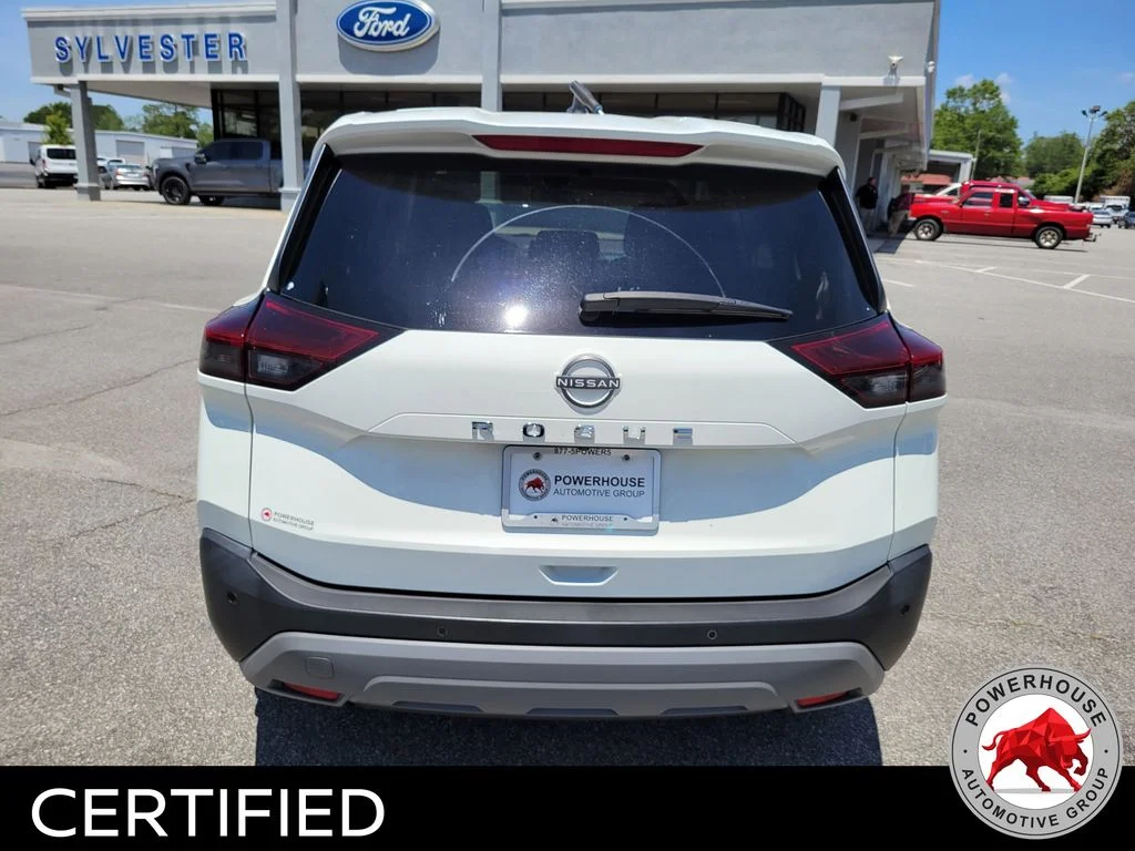 Used 2023 White Nissan S image 5