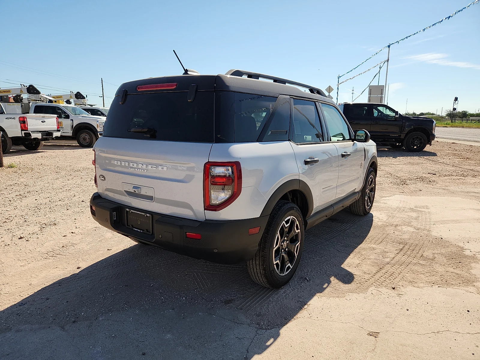 New 2026 Space White Metallic Ford Outer Banks® image 7