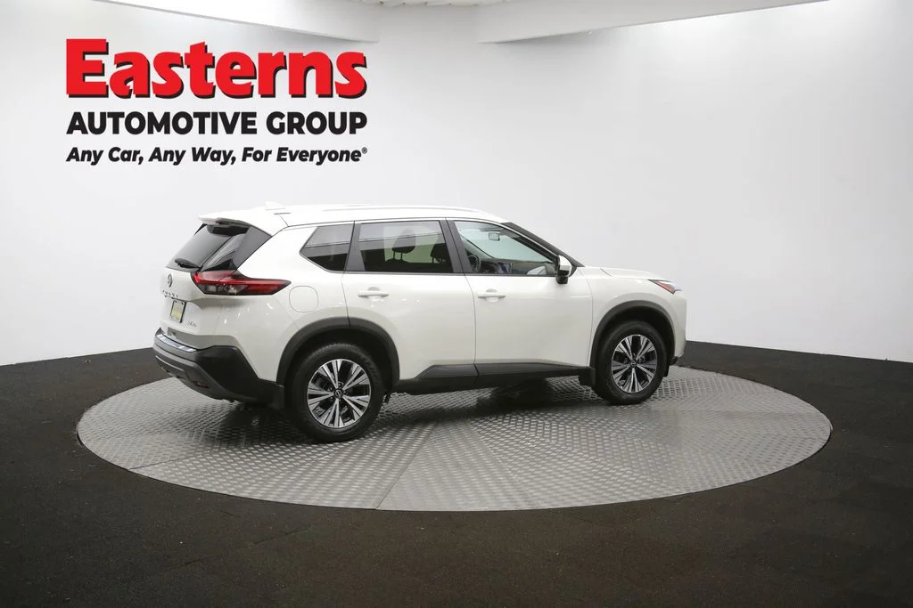 Used 2023 White Nissan SV image 40