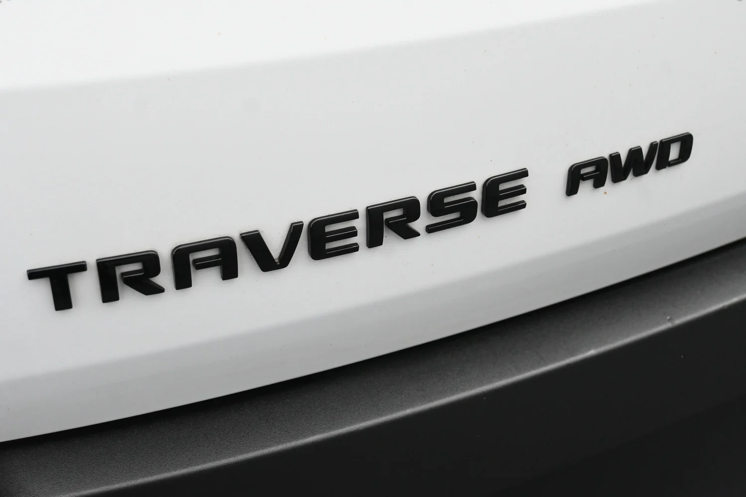 Used 2023 White Chevrolet RS image 31