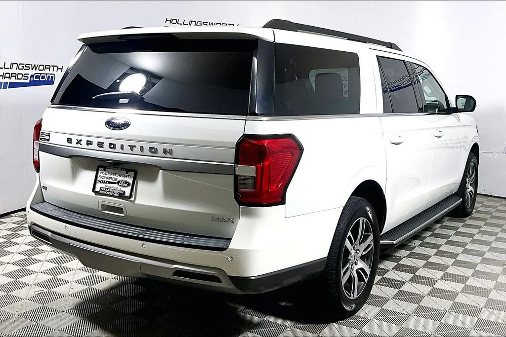 Used 2023 White Metallic Ford XLT image 9