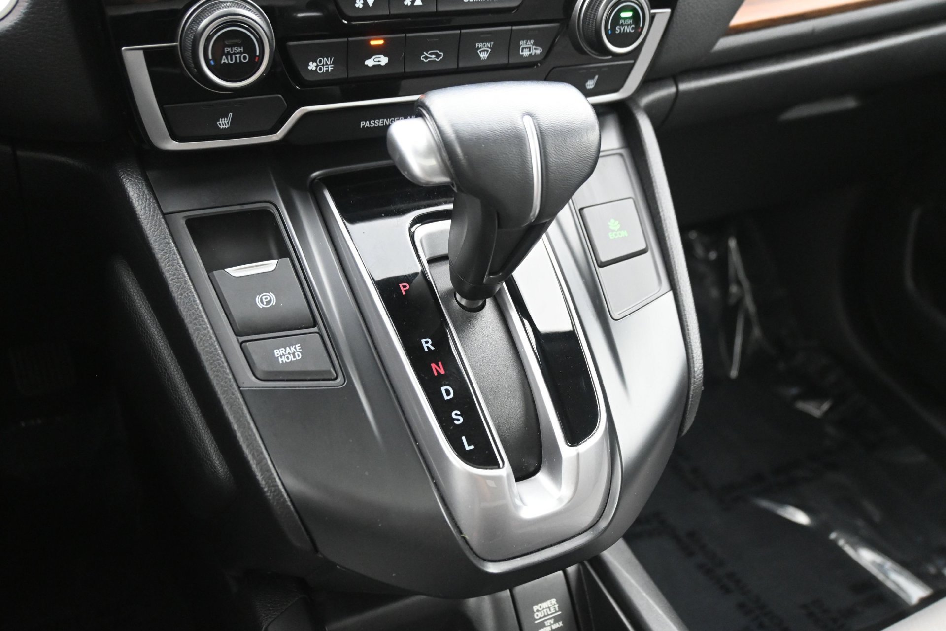 Used 2019 Silver Honda EX-L image 27