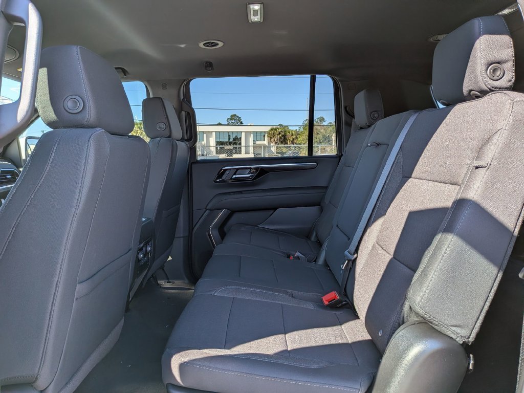 2026 Chevrolet Suburban LS - Photo 26