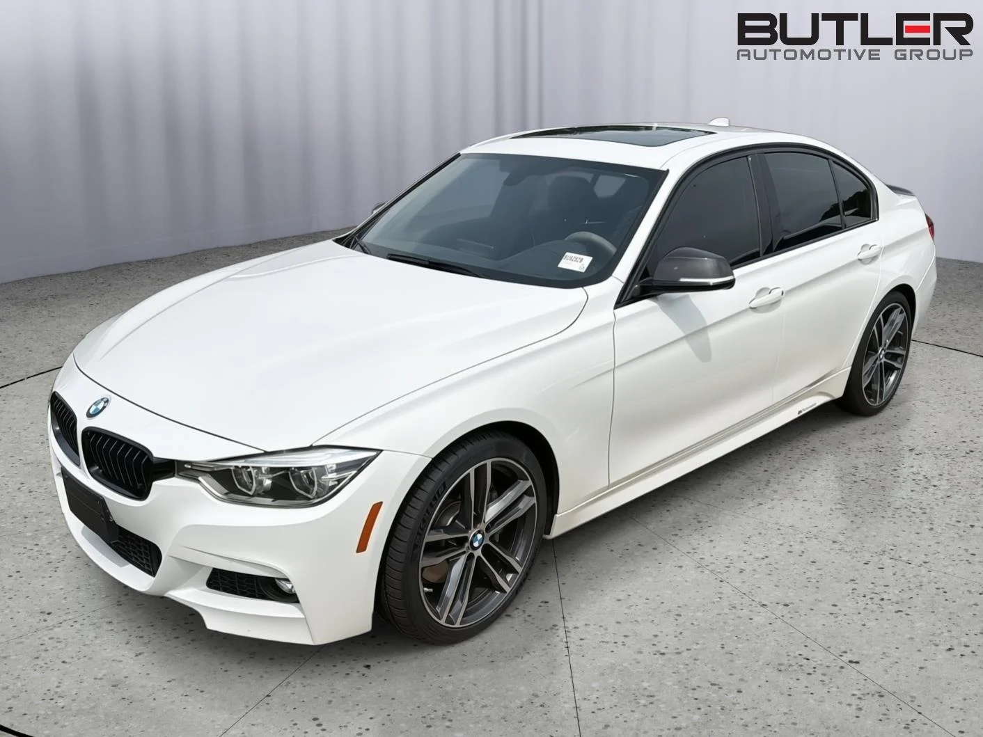 2018 BMW 3 Series 340i Sedan's photo