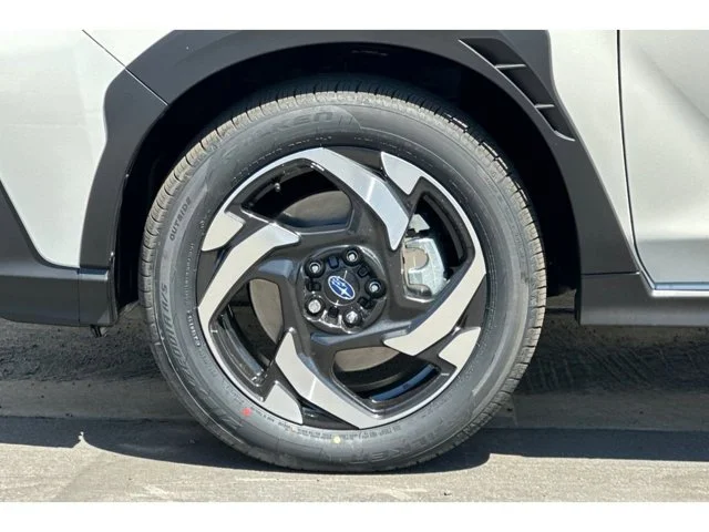 New 2026 CRYSTAL WHITE PEARL Subaru Limited Hybrid image 66