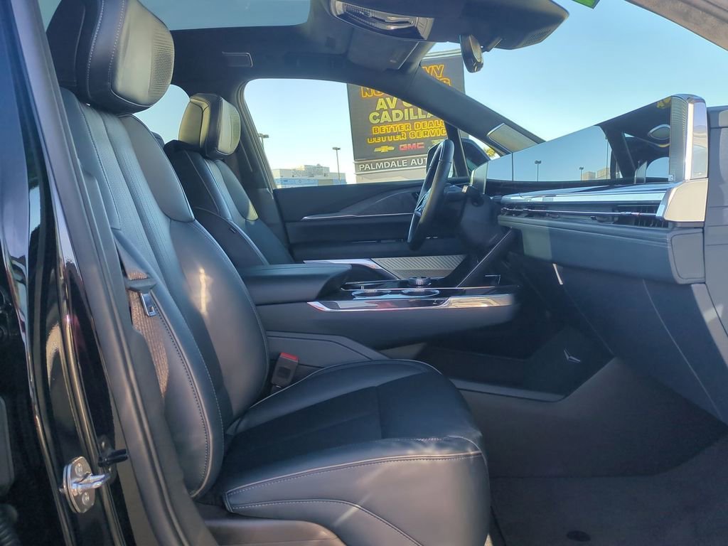 2025 Cadillac Escalade IQ Sport 2 - Photo 39