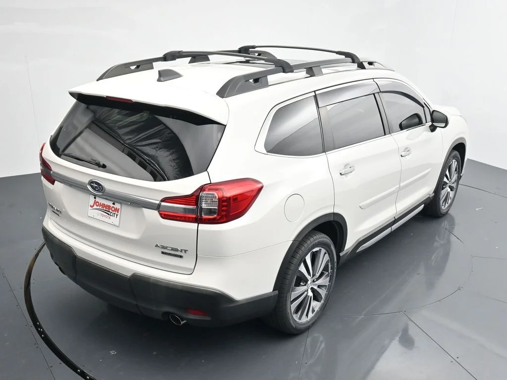 Used 2019 White Subaru Touring image 28