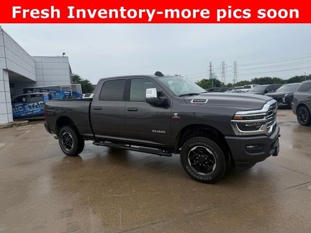 Used 2025 Granite Crystal Metallic Clearcoat Ram Laramie image 2