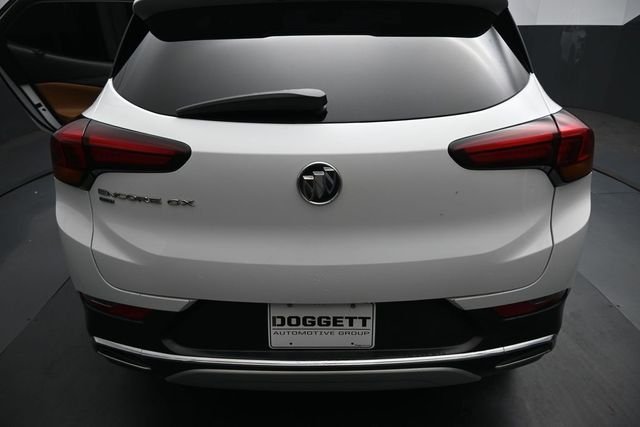 Used 2021 White Buick Essence image 14