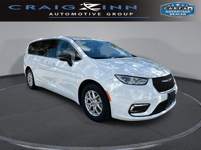 2024 Chrysler Pacifica
