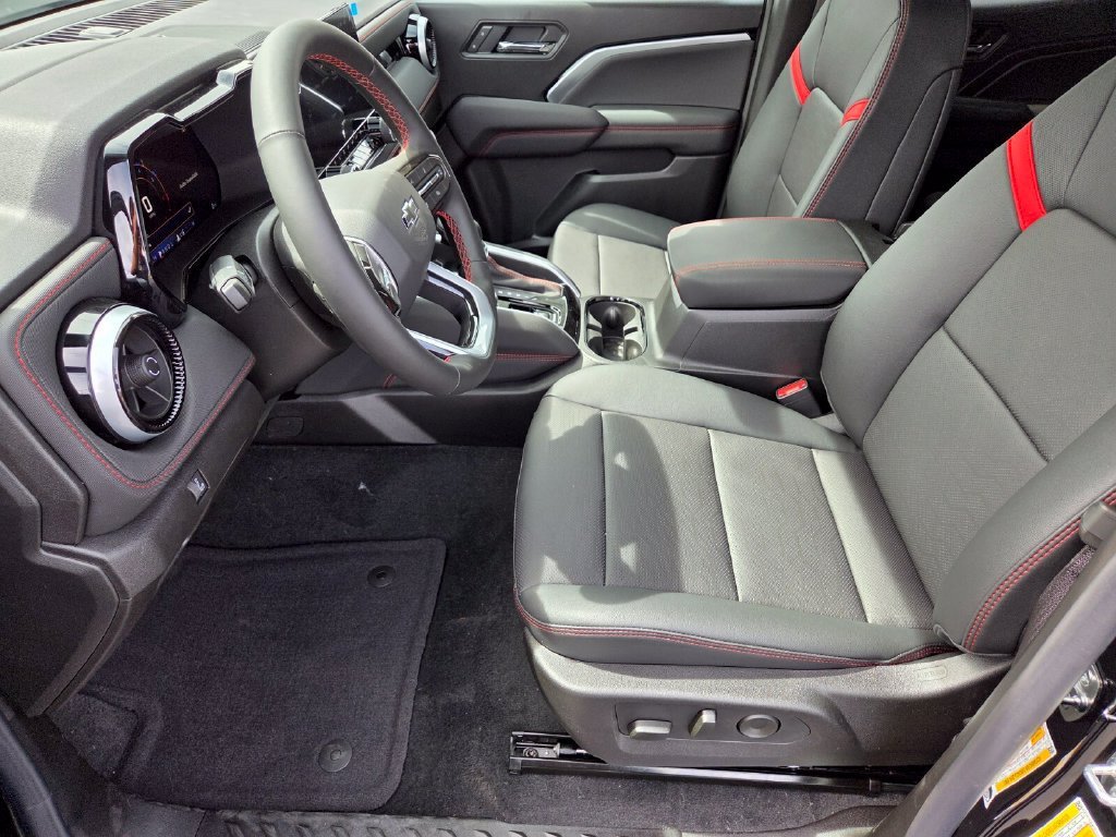 2026 Chevrolet Colorado Z71 - Photo 6