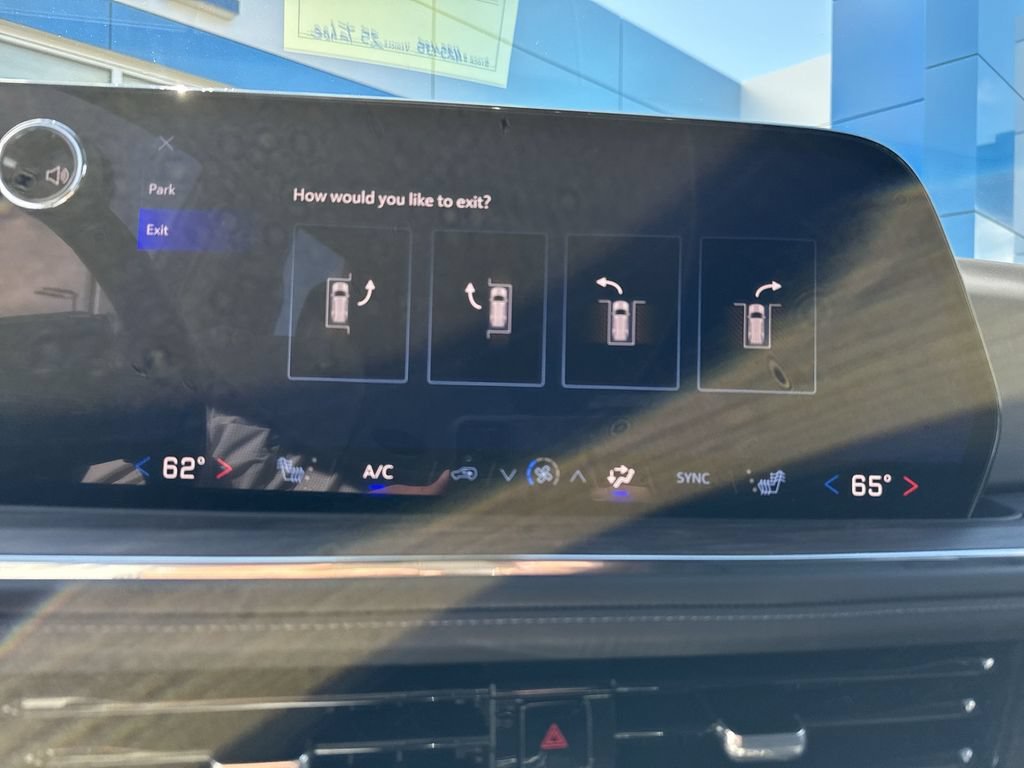 2025 Chevrolet Tahoe LT - Photo 22