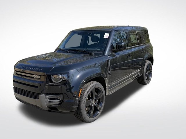 2025 Land Rover Defender 110 V8