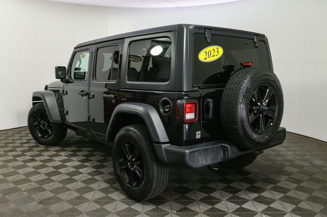 Used 2023 Black Jeep Sport image 9