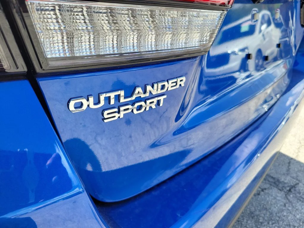 New 2027 OCTANE BLUE METALLIC Mitsubishi 2.0 S 2WD image 9