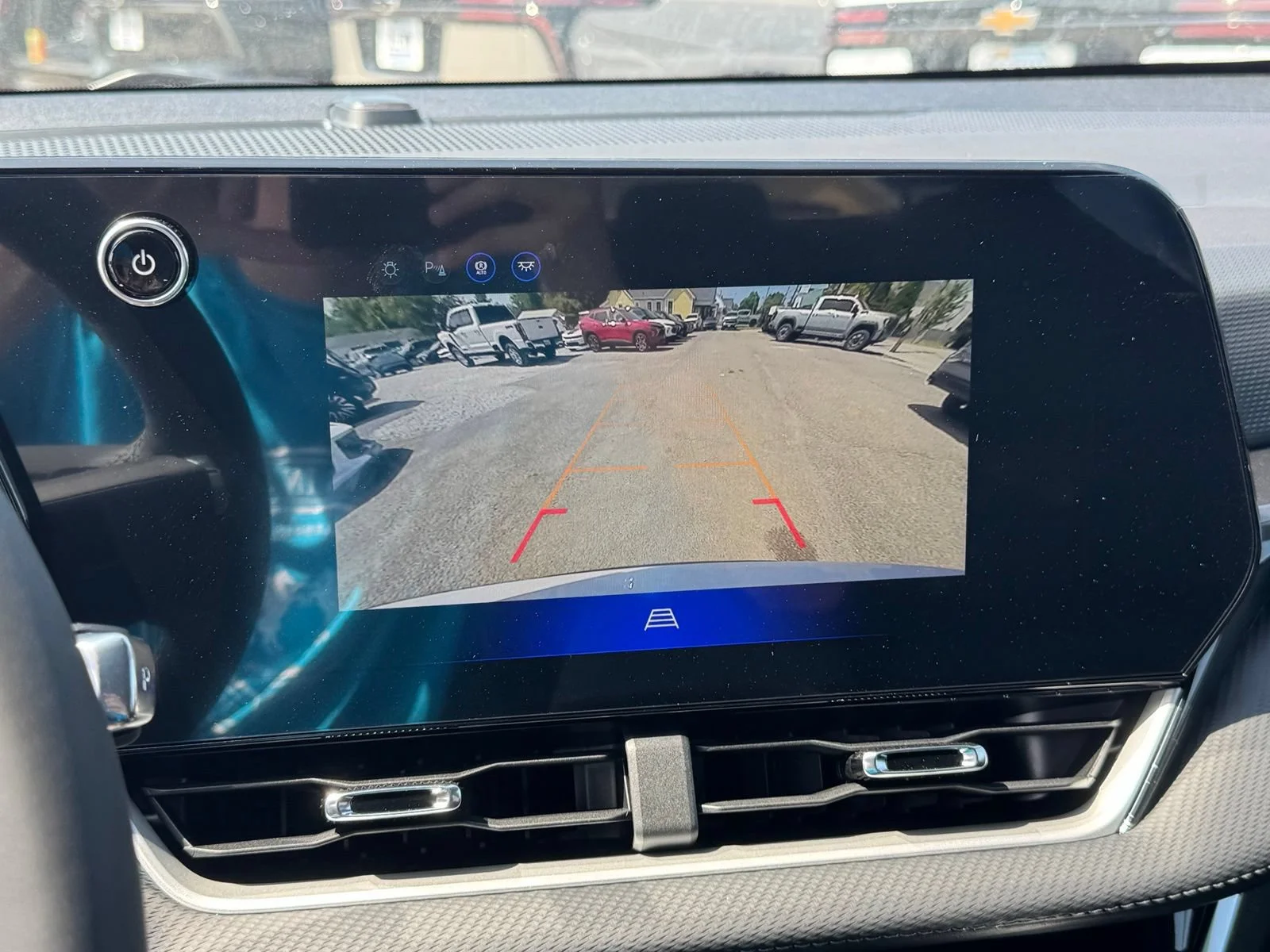 2027 Chevrolet Equinox LT - Photo 19