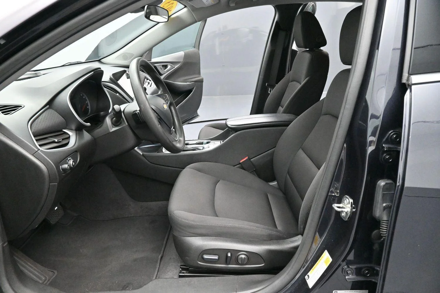 Used 2023 Dark Ash Metallic Chevrolet LT image 13