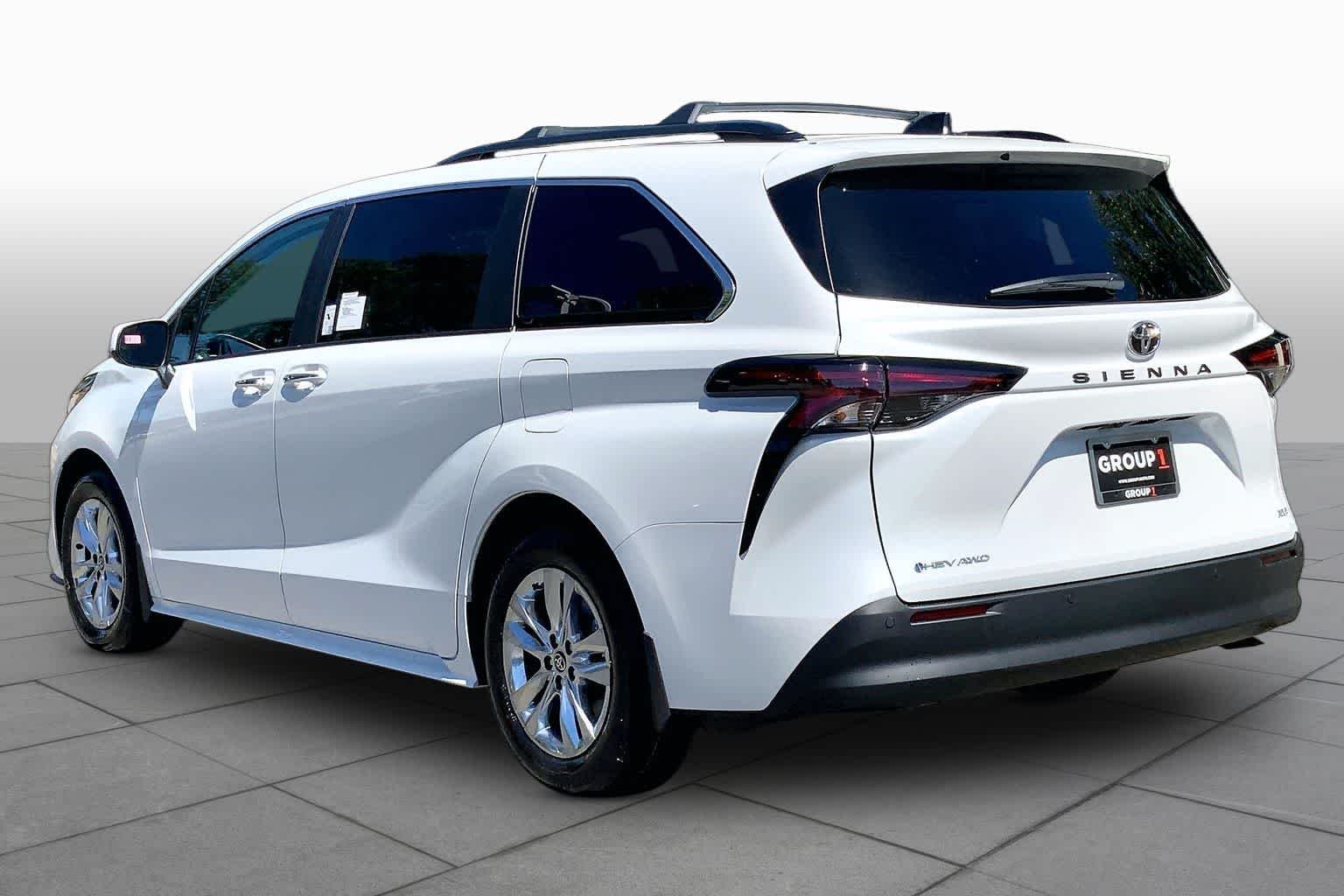 New 2026 Wind Chill Pearl Toyota XLE image 12