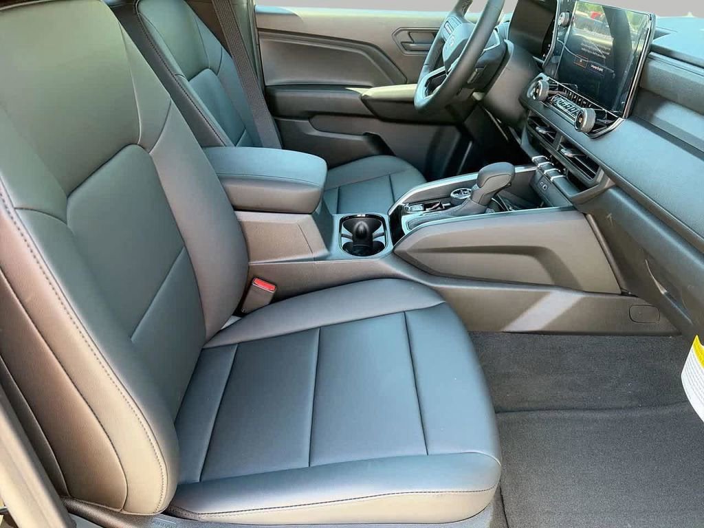 2026 Chevrolet Colorado Trail Boss - Photo 8