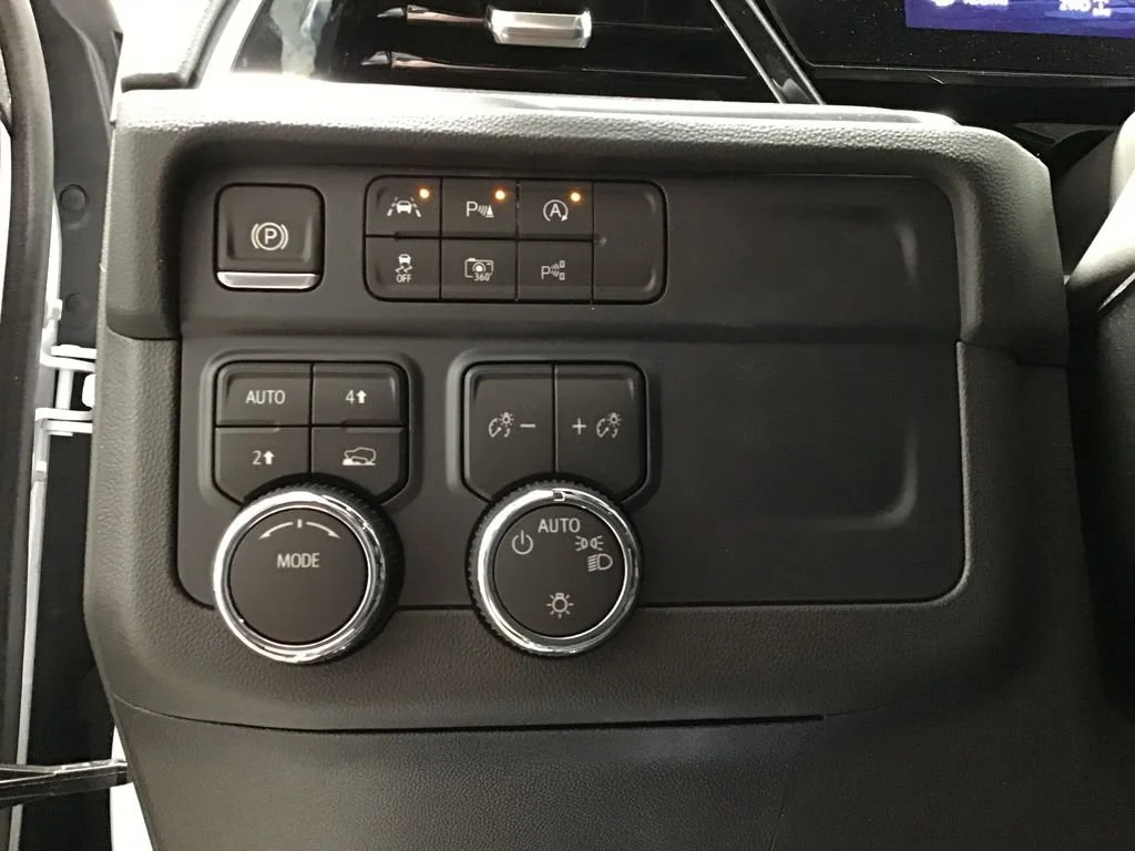 2026 Chevrolet Tahoe LS - Photo 27