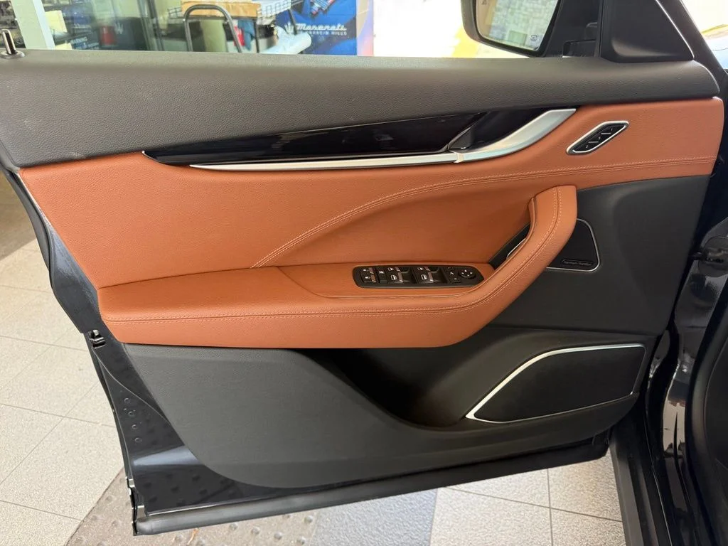 Used 2022 Nero Noctis Black Maserati GT image 18