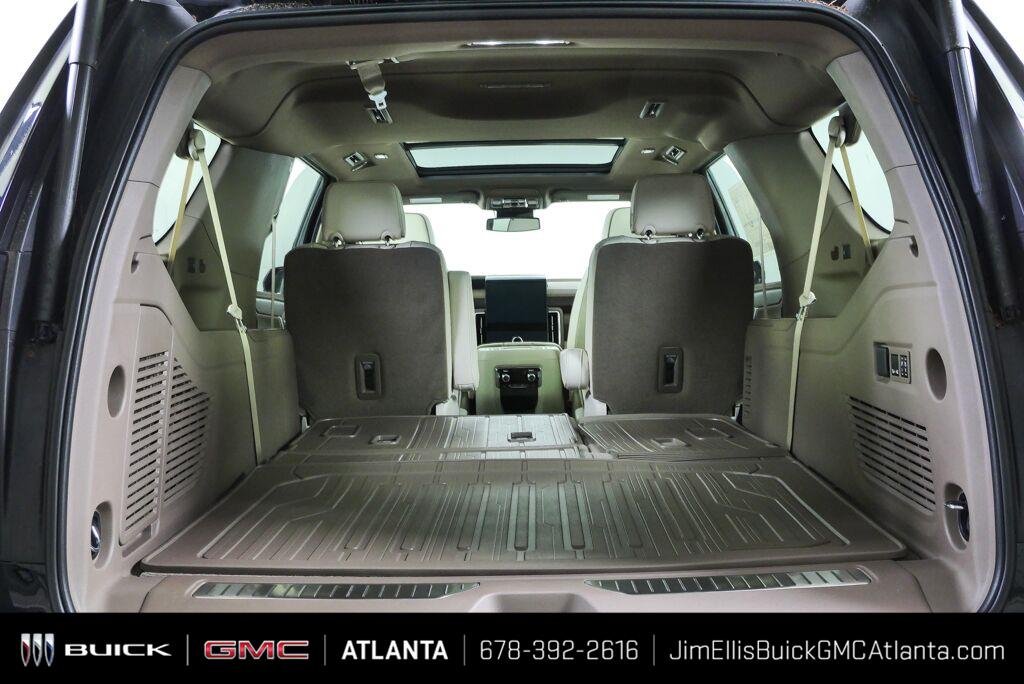 2026 GMC Yukon XL Denali - Photo 36