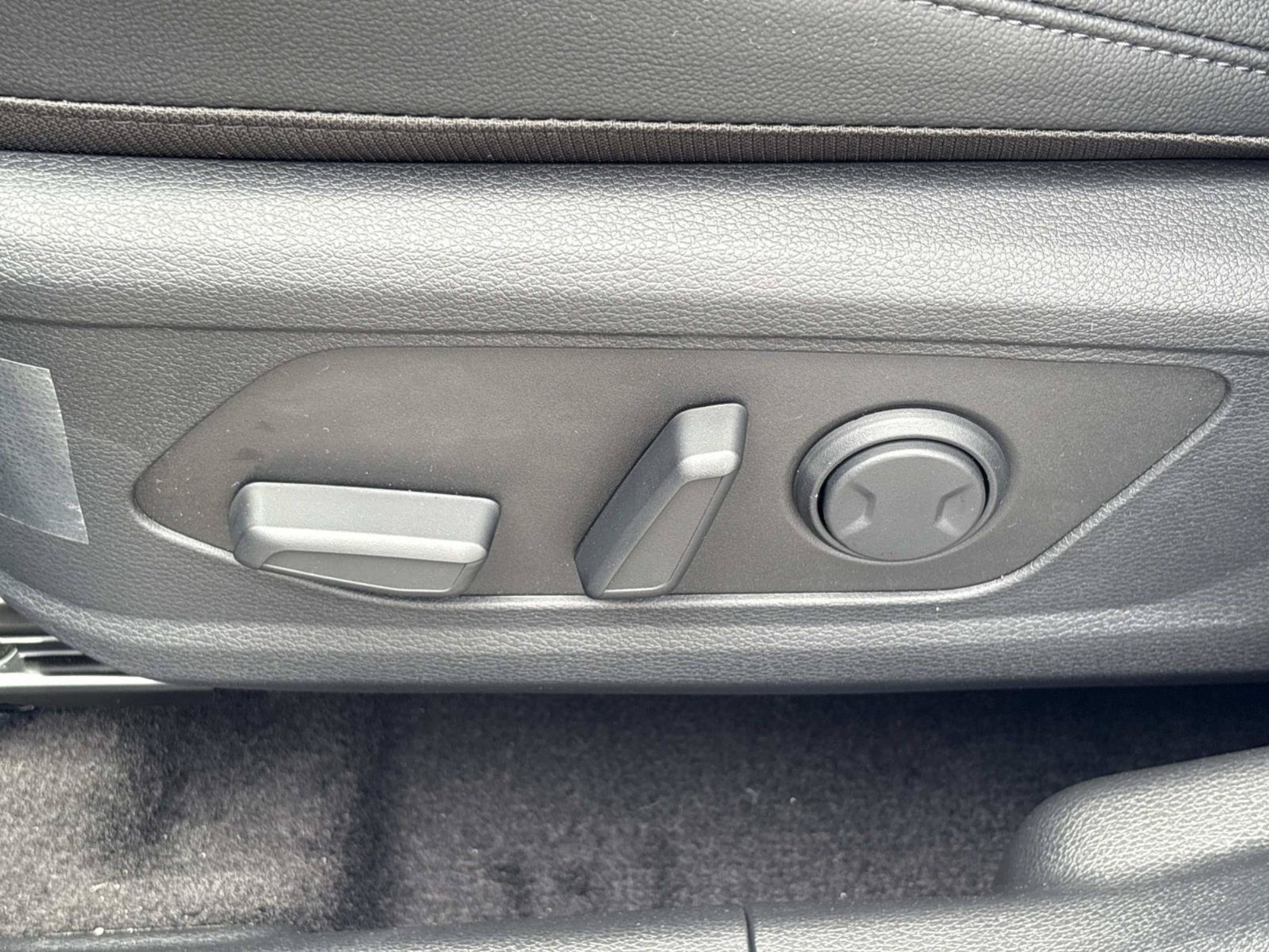 New 2027 Heritage Blue Kia X-Line image 20