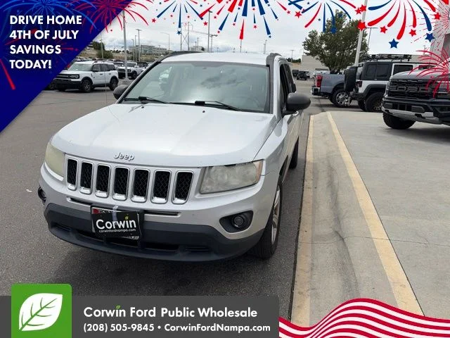 2013 Jeep Compass Sport's photo