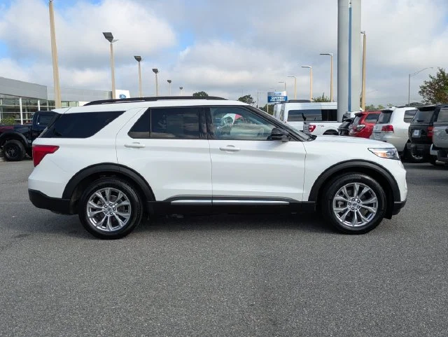 Certified Used 2024 Star White Ford XLT image 3