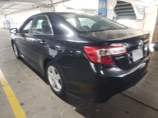 Used 2014 Black Toyota SE image 3