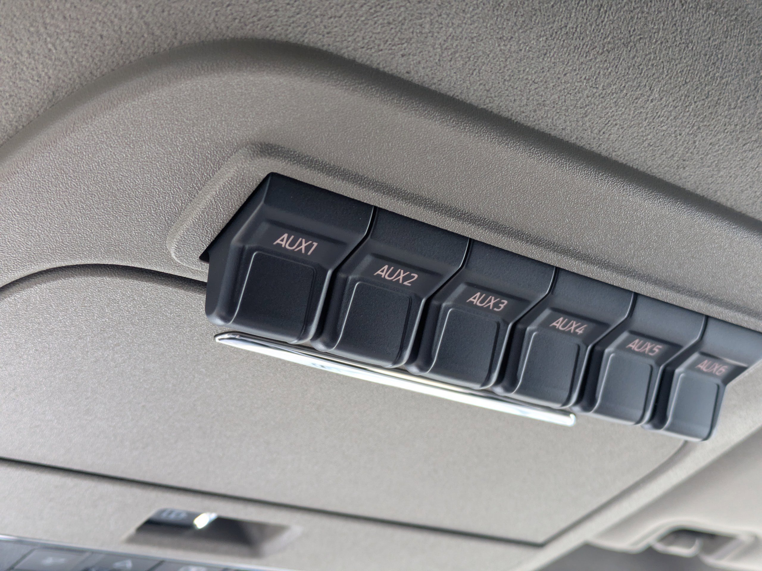 Used 2026  Ford Platinum image 30