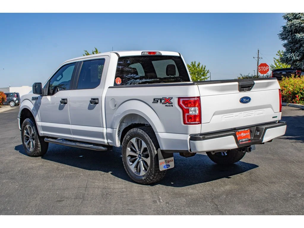 Used 2019 OXFORD WHITE Ford XL image 6