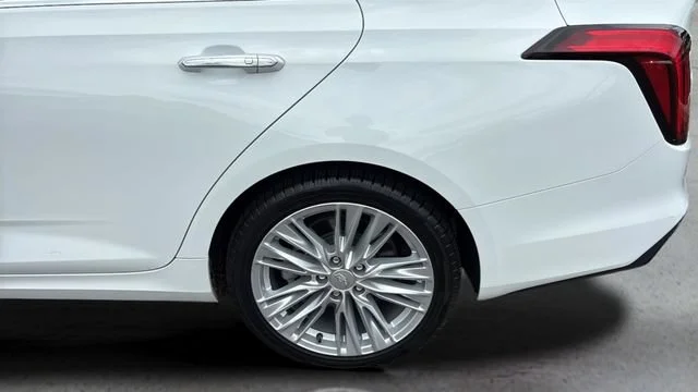 Used 2022 Summit White Cadillac Premium Luxury image 34