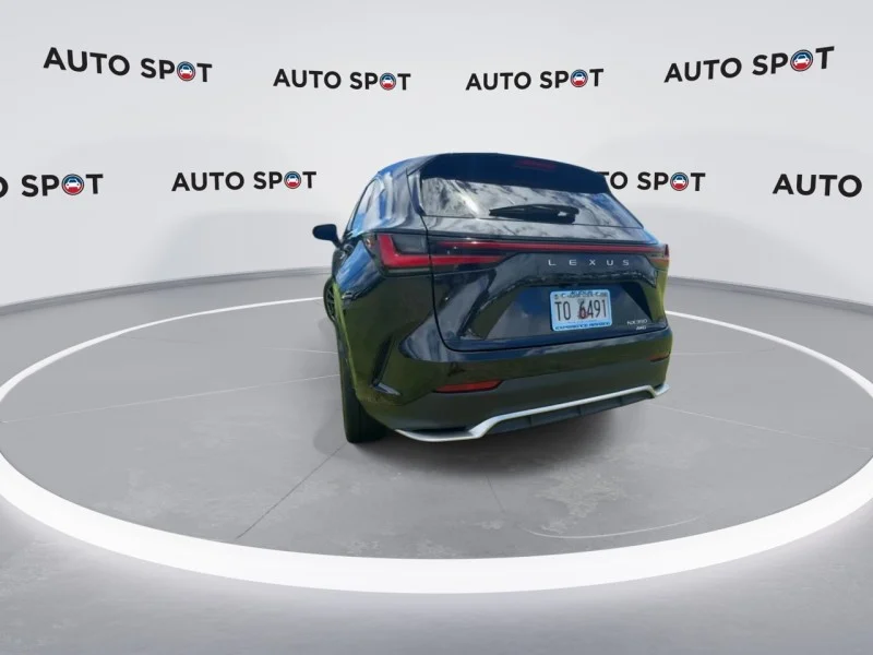 Used 2023 Obsidian Lexus NX 350 F SPORT Handling image 7
