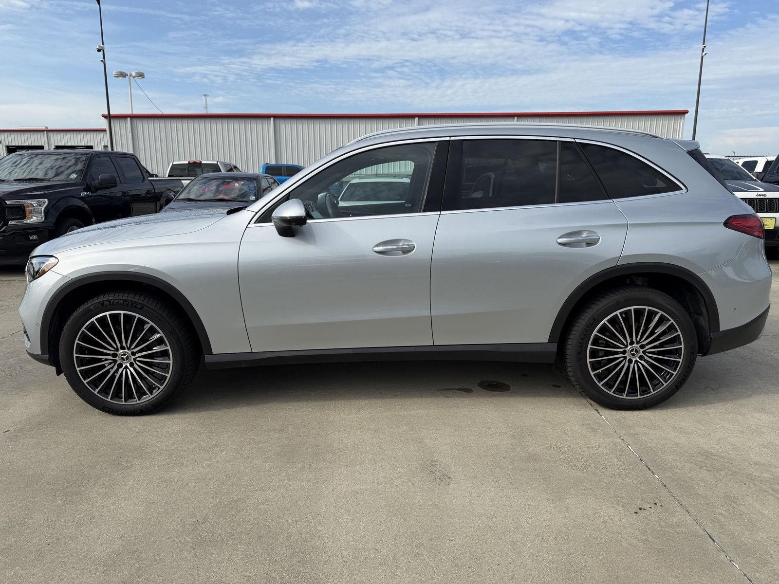 Certified Used 2026 Cirrus Silver Metallic Mercedes-Benz GLC 300 image 16