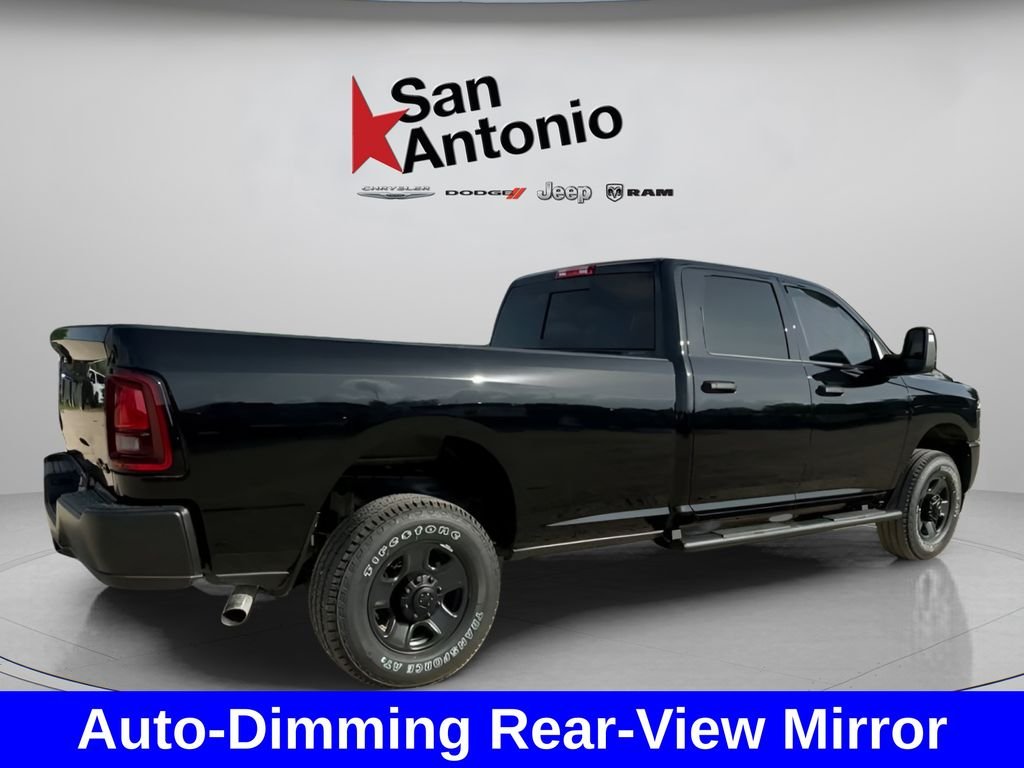 New 2026 Diamond Black Crystal Pearl-Coat Exterior Paint RAM Tradesman image 16