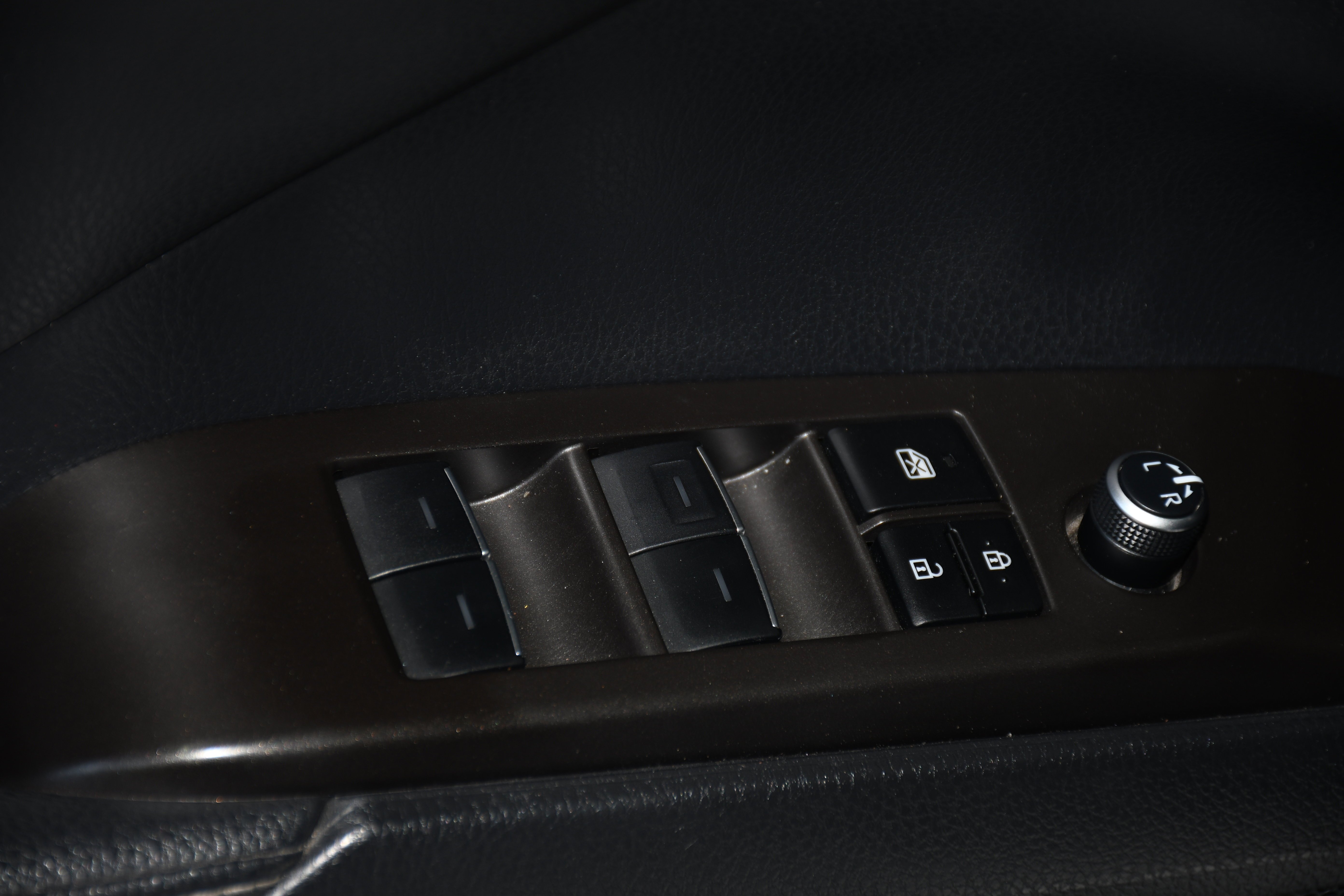 Used 2023 White Toyota XSE image 9