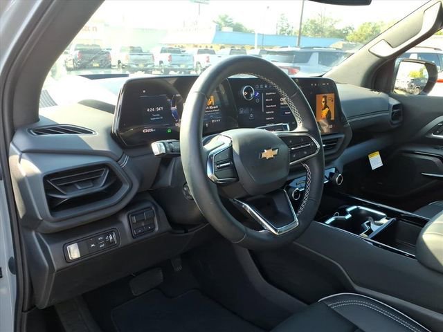 2026 Chevrolet Silverado EV LT - Photo 11