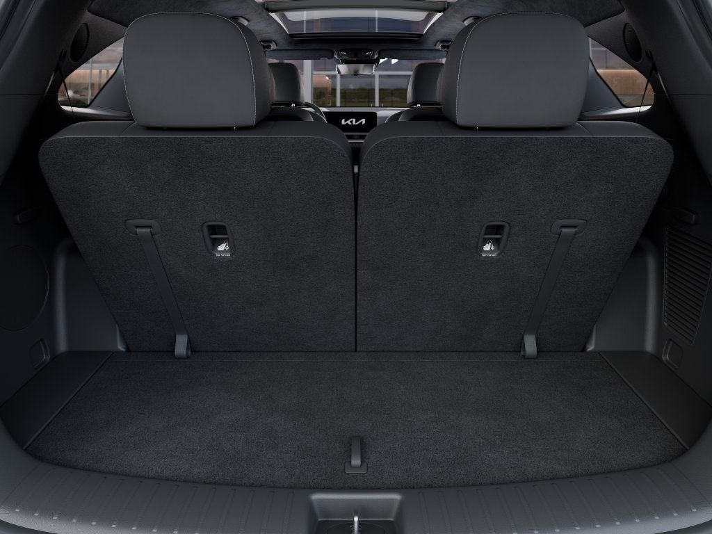 New 2026 Snow White Pearl Kia X-Line SX Prestige AWD image 19