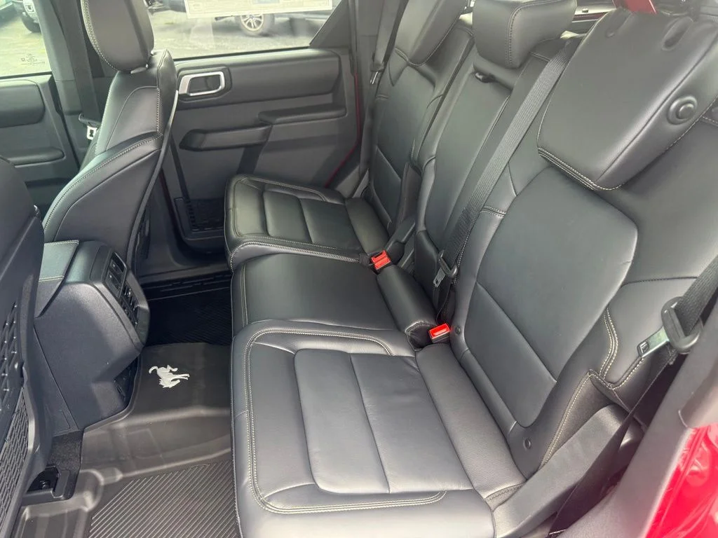 New 2026 Ruby Red Metallic Tinted Clearcoat Ford Badlands® image 38