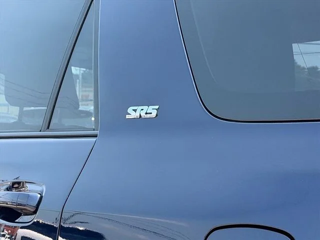 Used 2019 Blue Toyota SR5 Premium image 28