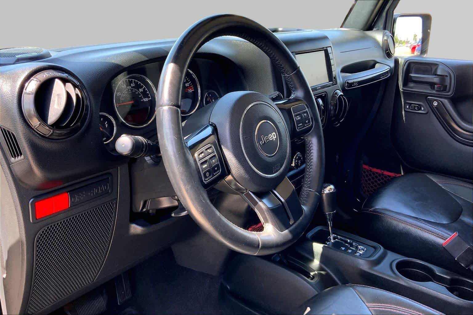 Used 2017 Rhino Clear Coat Jeep Rubicon Recon image 17
