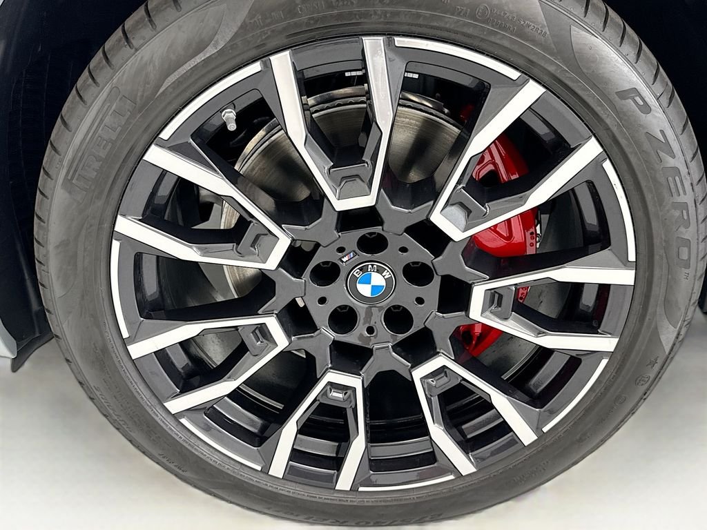 New 2026 Gray Metallic BMW xDrive40i image 29